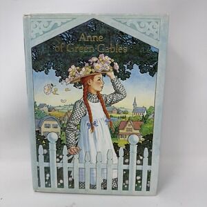 Anne of Green Gables  (Illustrated Junior Library) By L. M. Montgomery Hardcover